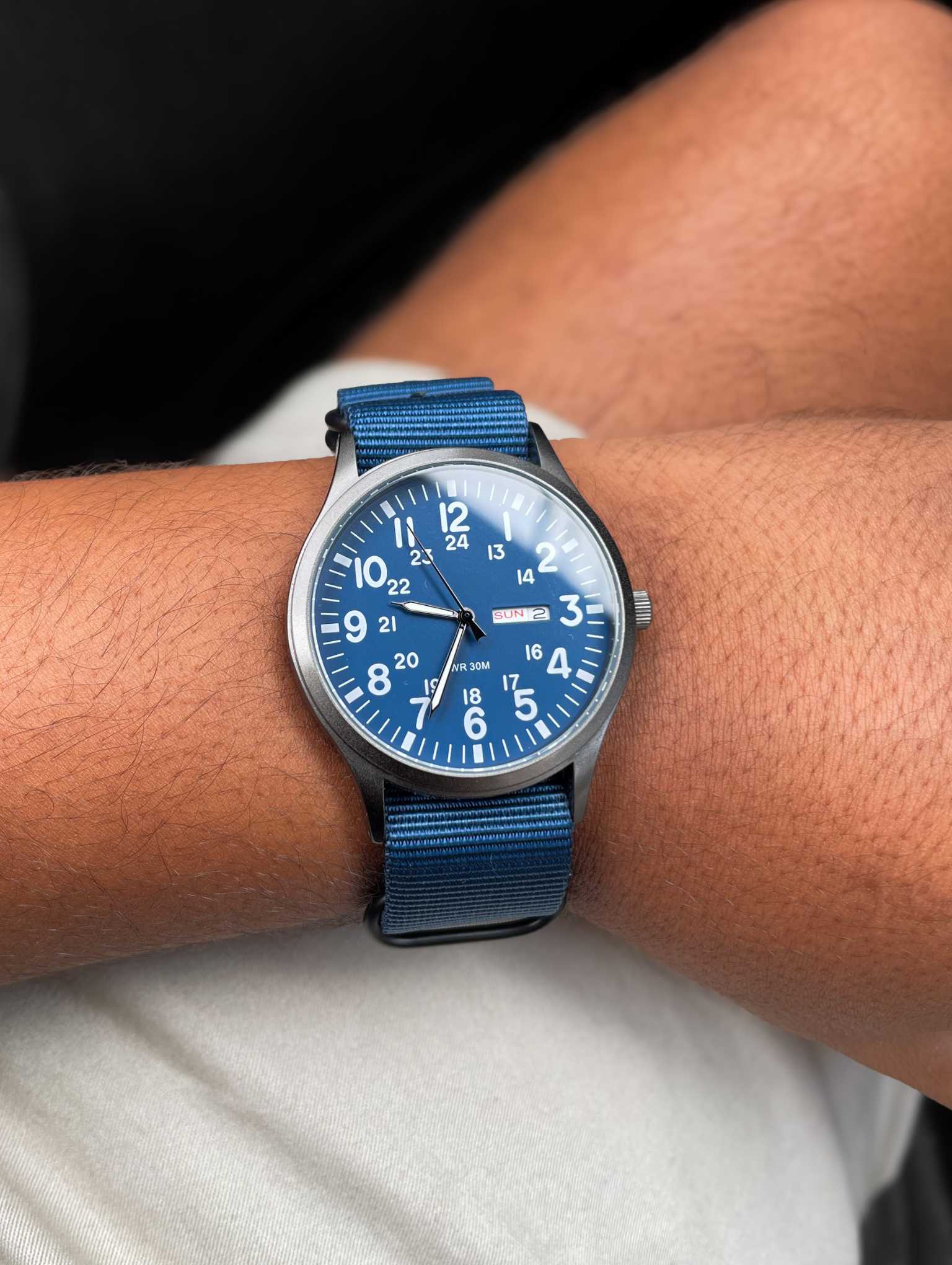 VANGUARD CALENDAR ROYAL BLUE