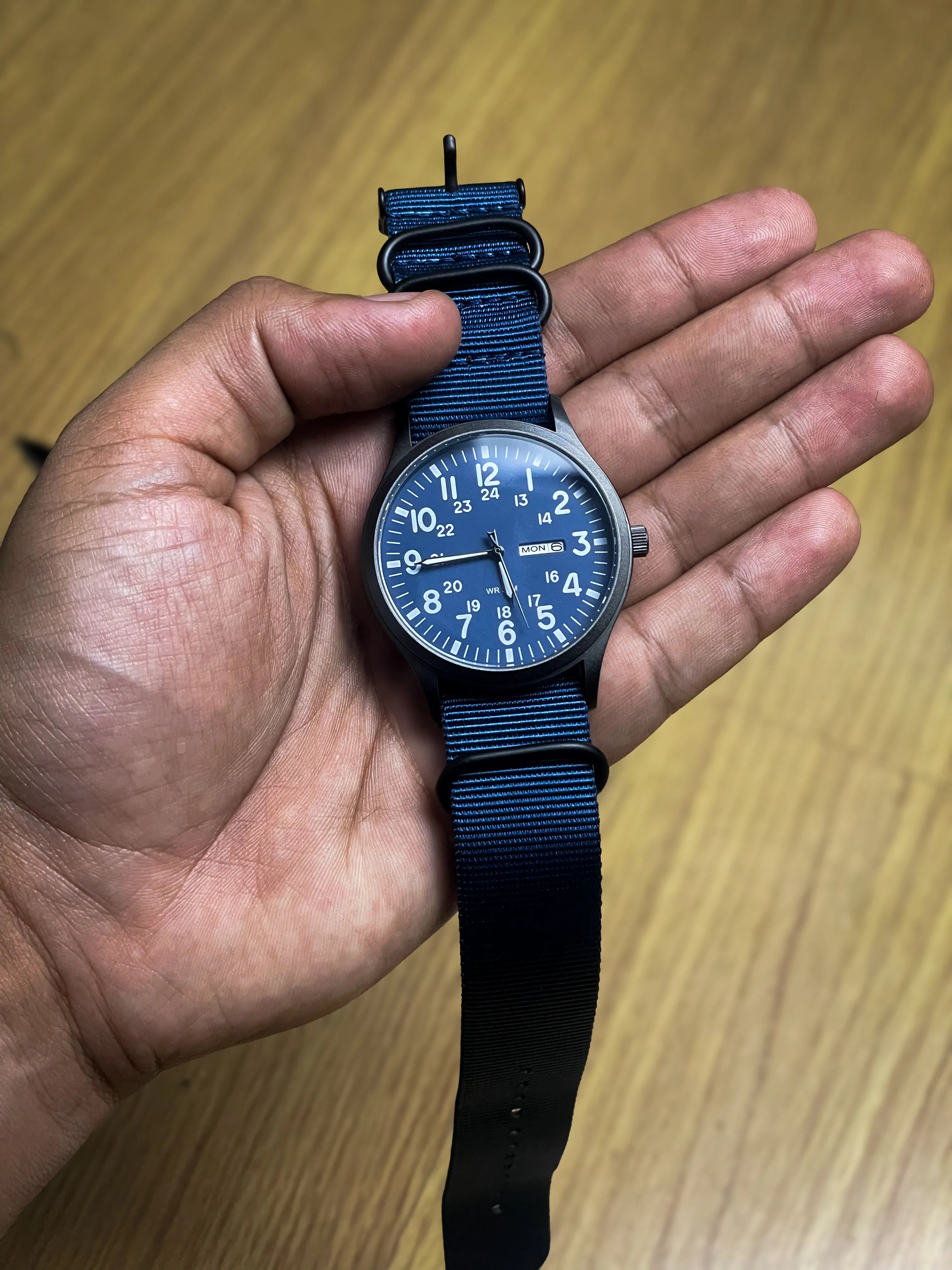 VANGUARD CALENDAR ROYAL BLUE