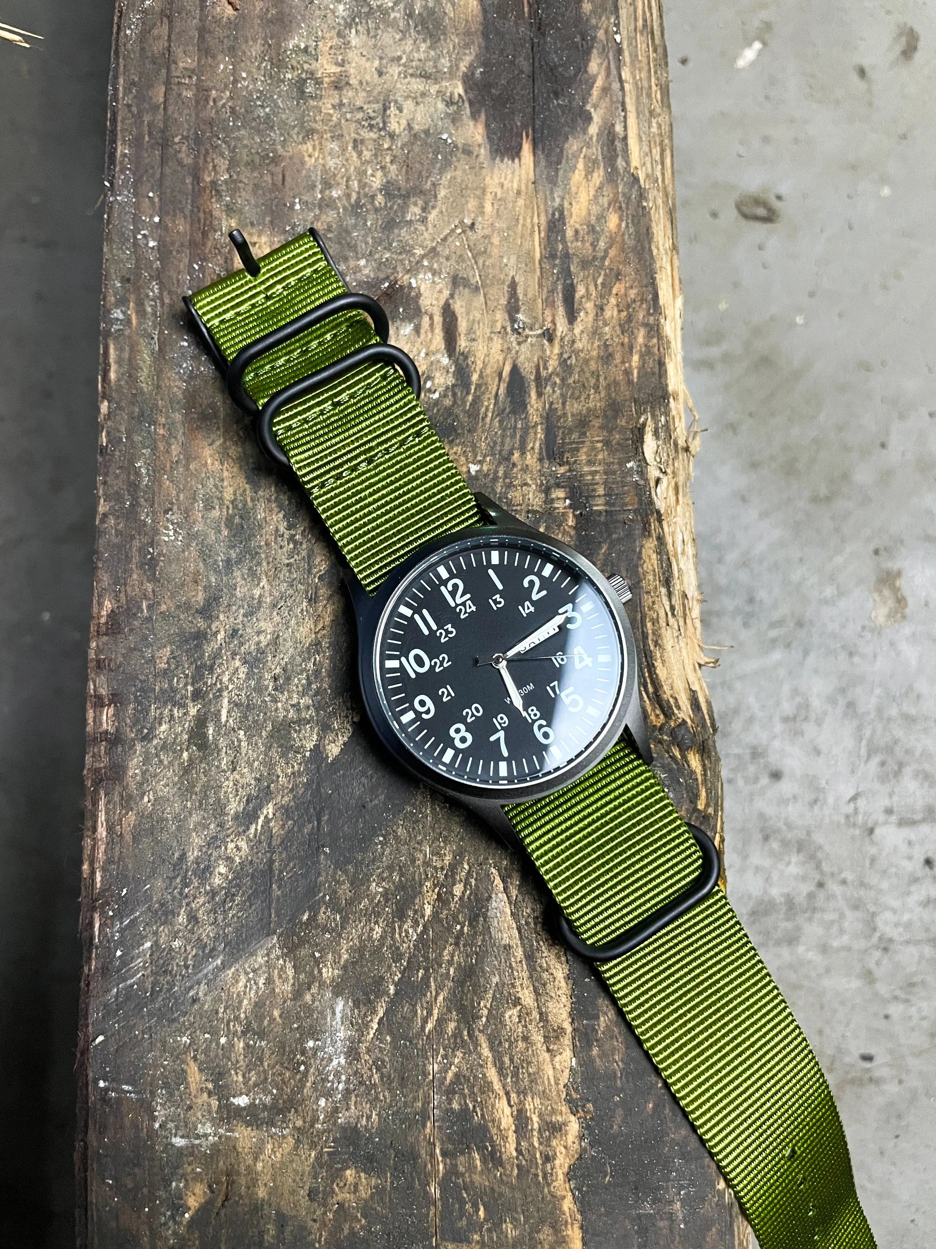 VANGUARD PRETO NATO MILITARY GREEN